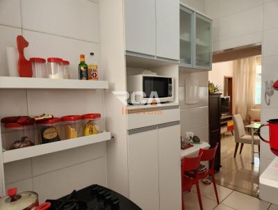 Apartamento para Venda, em Niterói, bairro ICARAÍ, 2 dormitórios, 1 banheiro, 1 suíte
